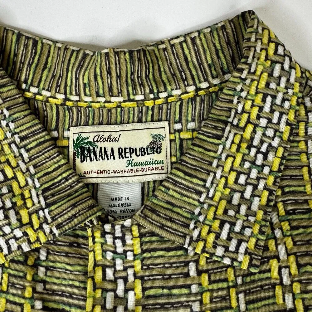 Vintage Aloha Banana Republic Hawaiian Mens Large Rayon Collar Shirt Bamboo